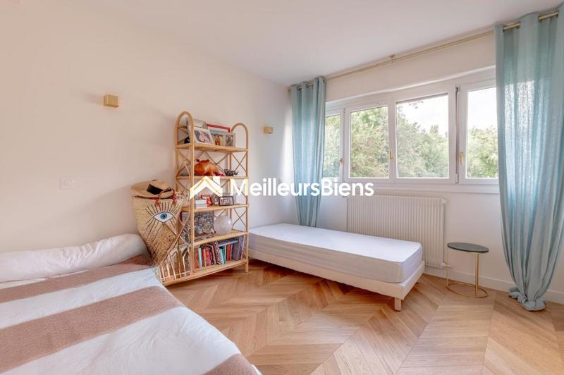 Appartement - 75 m² - 3 pièces