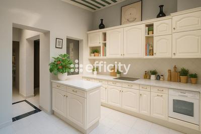 Maison - 185 m² - 7 pièces