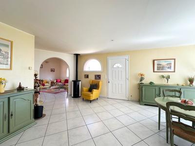 Maison - 156 m² - 7 pièces