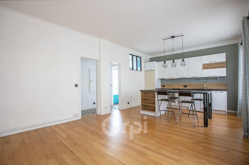 Appartement - 65 m² - 2 pièces