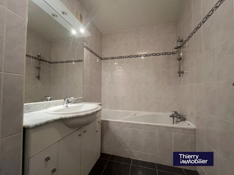 Appartement - 72 m² - 3 pièces