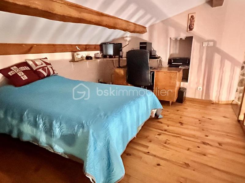 Maison en pierre - 90 m² - 4 pièces