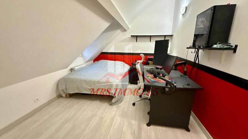Maison - 122 m² - 5 pièces