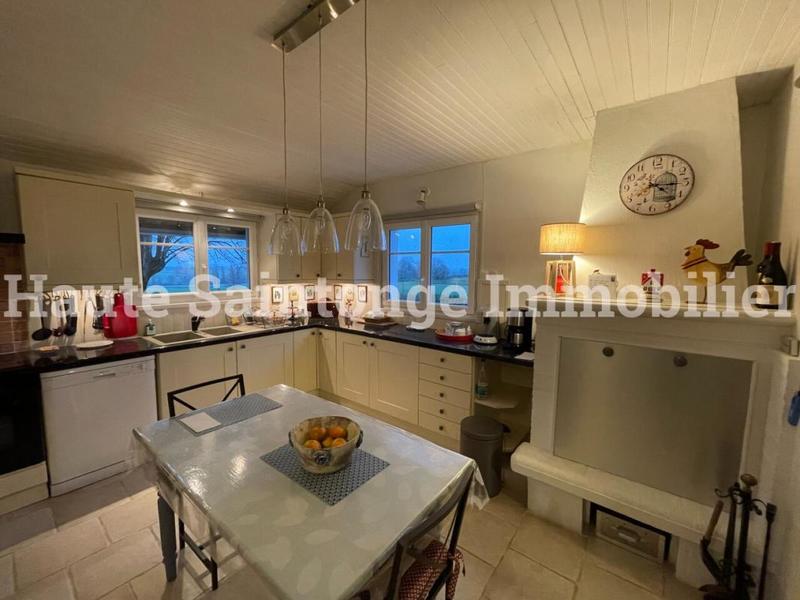 Maison de village - 102 m² - 5 pièces