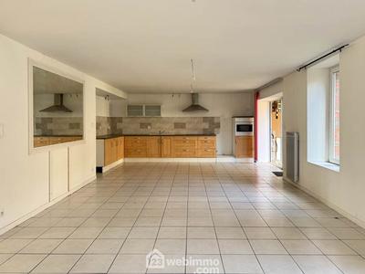 Maison - 202 m² - 7 pièces
