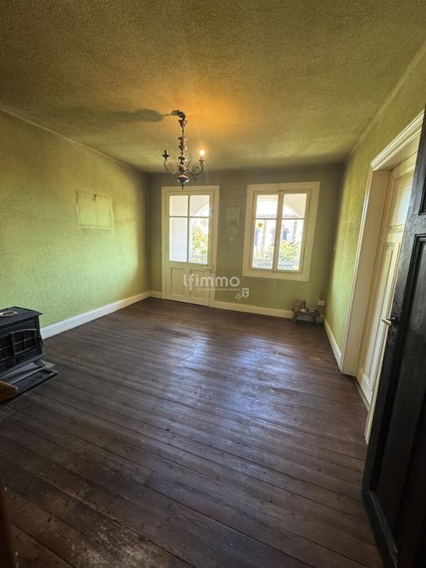 Immeuble - 159 m² - 8 pièces