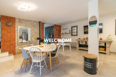 Maison - 156 m² - 7 pièces