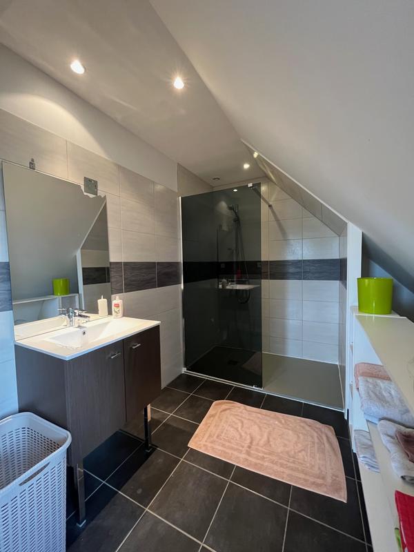 Maison contemporaine - 195 m² - 6 pièces