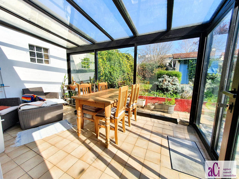 Maison - 96 m² - 4 pièces