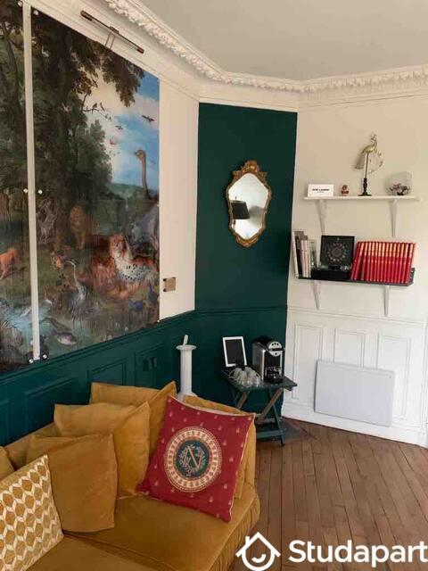 Chambre - 13 m² - 1 pièce