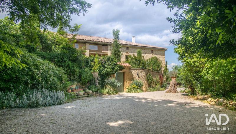 Maison - 434 m² - 11 pièces