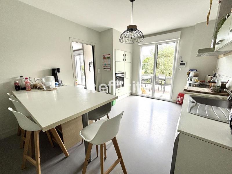 Maison - 170 m² - 7 pièces