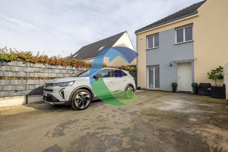 Maison - 78 m² - 5 pièces