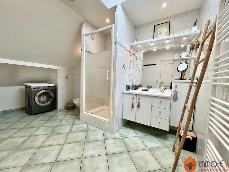 Maison - 165 m² - 6 pièces