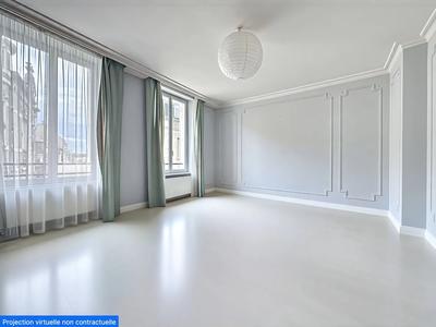 Appartement - 102 m² - 5 pièces