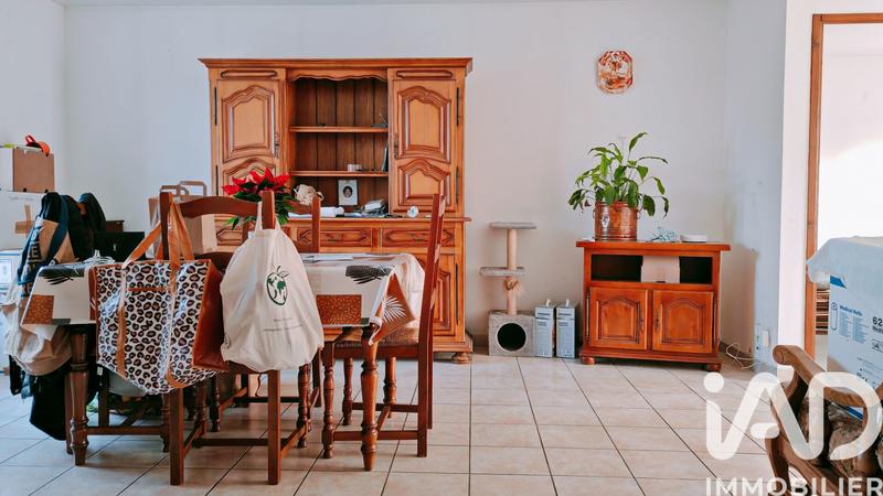 Maison - 98 m² - 5 pièces