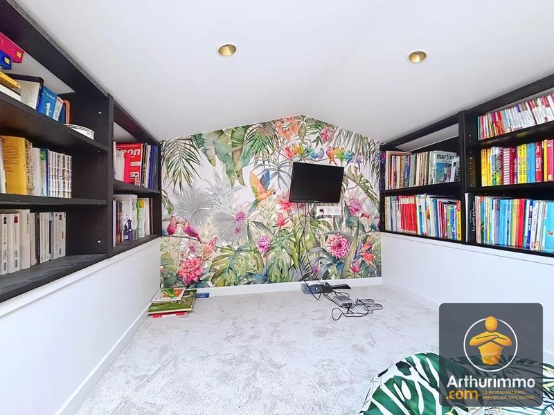 Maison - 98 m² - 6 pièces