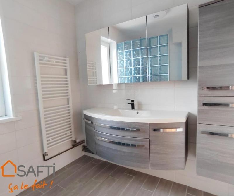 Maison - 105 m² - 7 pièces