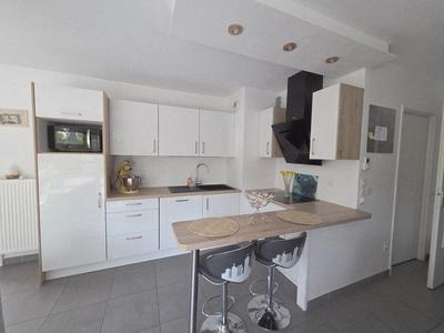 Appartement - 93 m² - 4 pièces