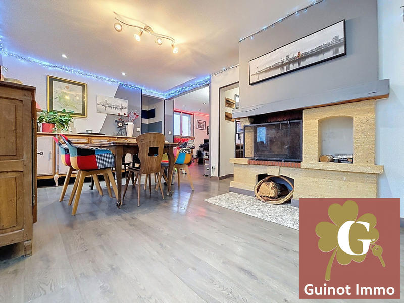 Maison - 100 m² - 4 pièces