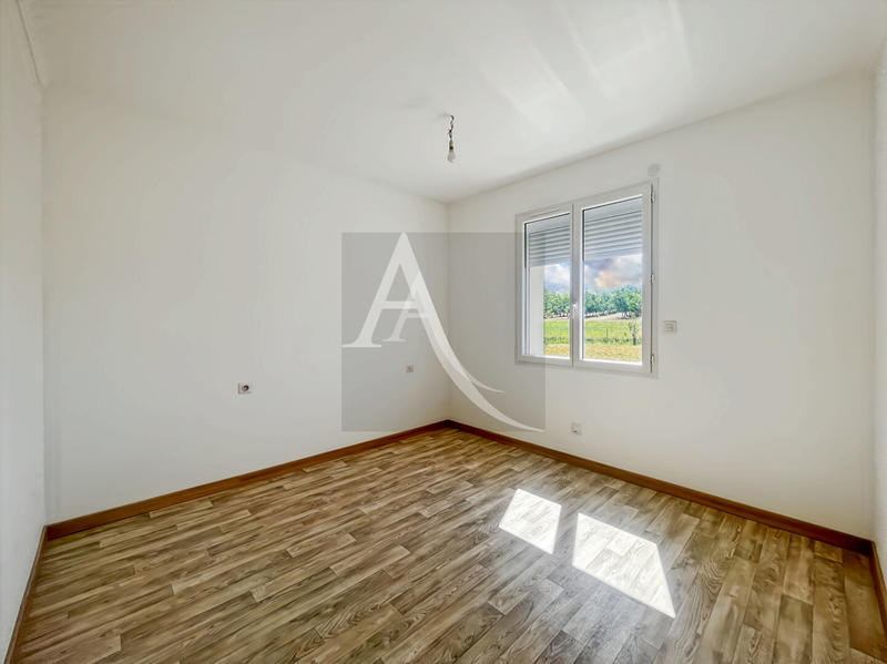 Maison - 75 m² - 4 pièces