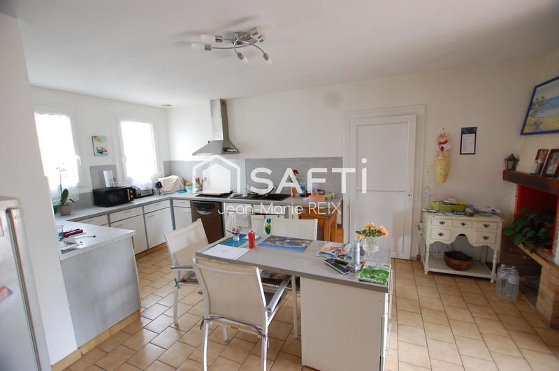 Maison - 138 m² - 5 pièces