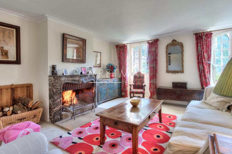 Château - 542 m² - 20 pièces