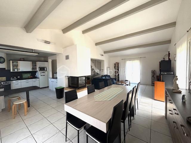 Villa - 145 m² - 7 pièces
