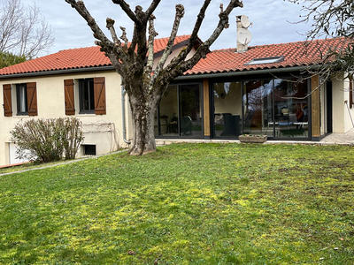 Maison - 105 m² - 5 pièces