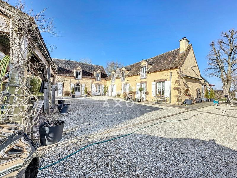 Longère - 250 m² - 6 pièces