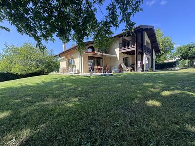 Villa - 178 m² - 7 pièces