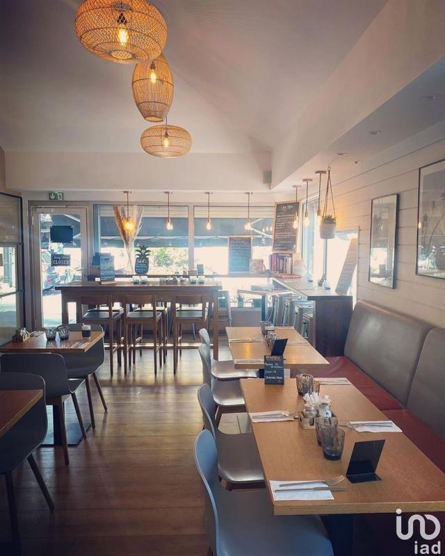 Local commercial - 84 m²