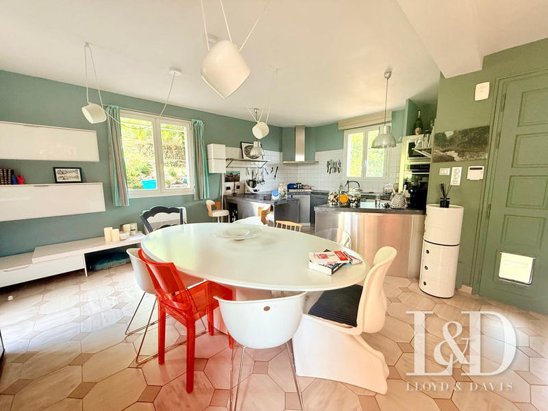 Maison - 175 m² - 4 pièces