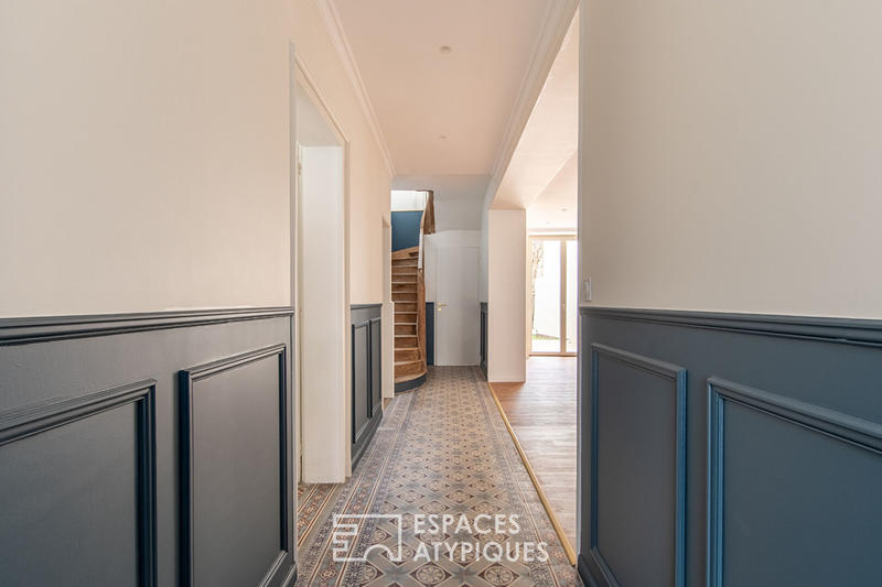 Maison - 230 m² - 8 pièces
