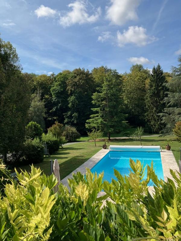 Maison ancienne - 275 m² - 7 pièces