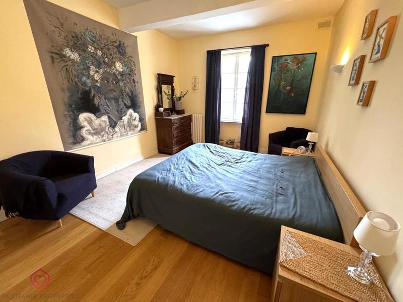 Maison de village - 217 m² - 5 pièces