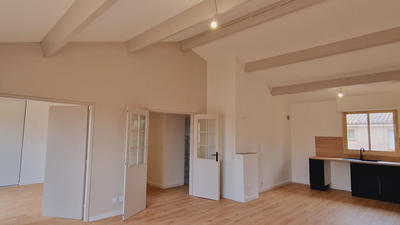 Appartement - 111 m² - 5 pièces