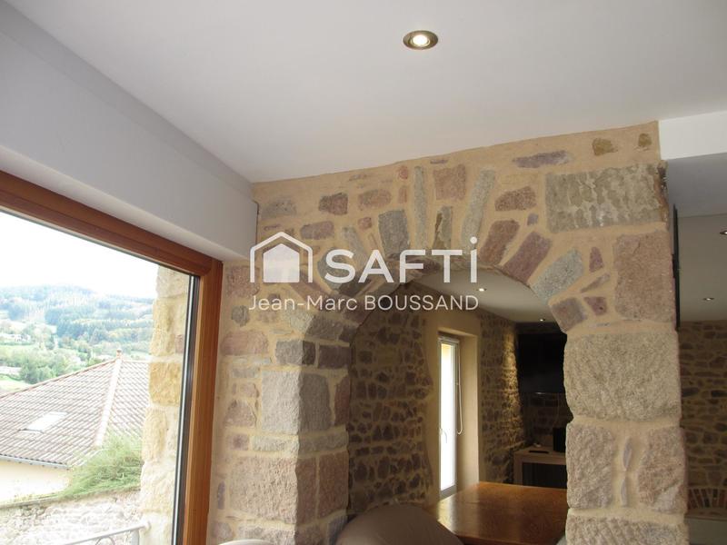 Maison de village - 270 m² - 9 pièces