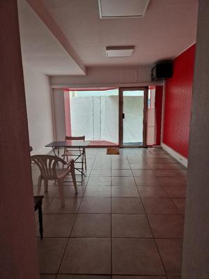 Local commercial - 34 m² - 2 pièces