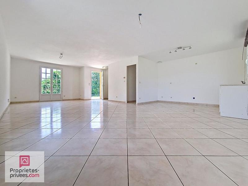 Maison - 93 m² - 4 pièces