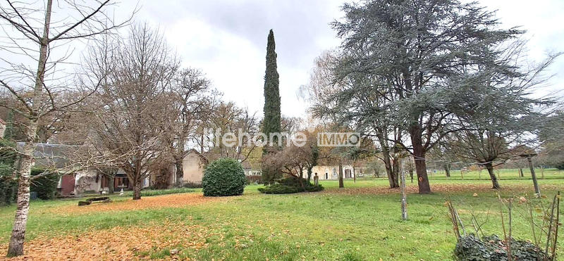 Maison - 181 m² - 9 pièces