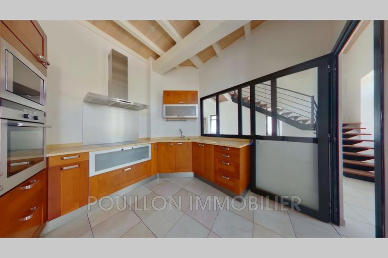 Appartement - 135 m² - 6 pièces