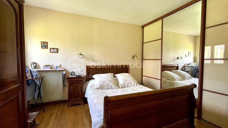 Maison - 96 m² - 5 pièces