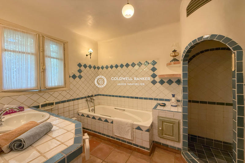 Maison - 90 m² - 3 pièces