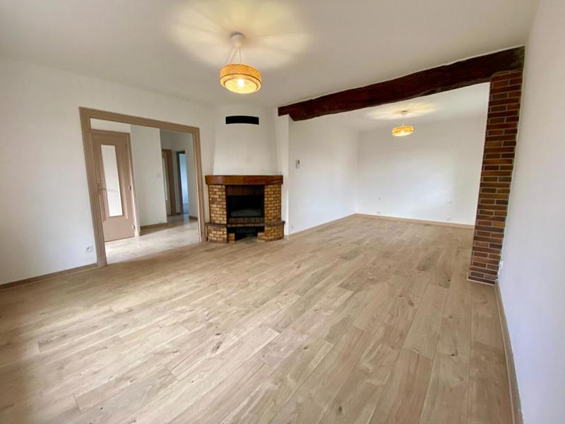 Maison - 95 m² - 4 pièces