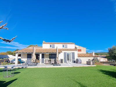 Maison - 140 m² - 4 pièces