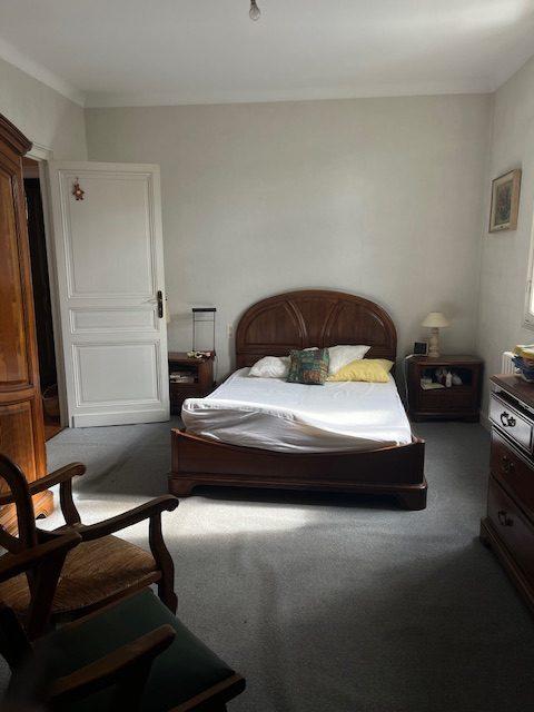 Maison - 500 m² - 10 pièces