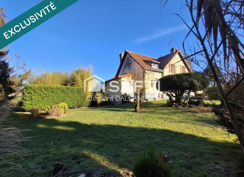 Maison - 288 m² - 10 pièces