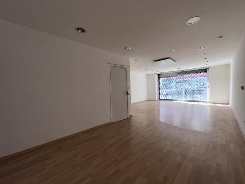 Local d'activités - 61 m² - 2 pièces