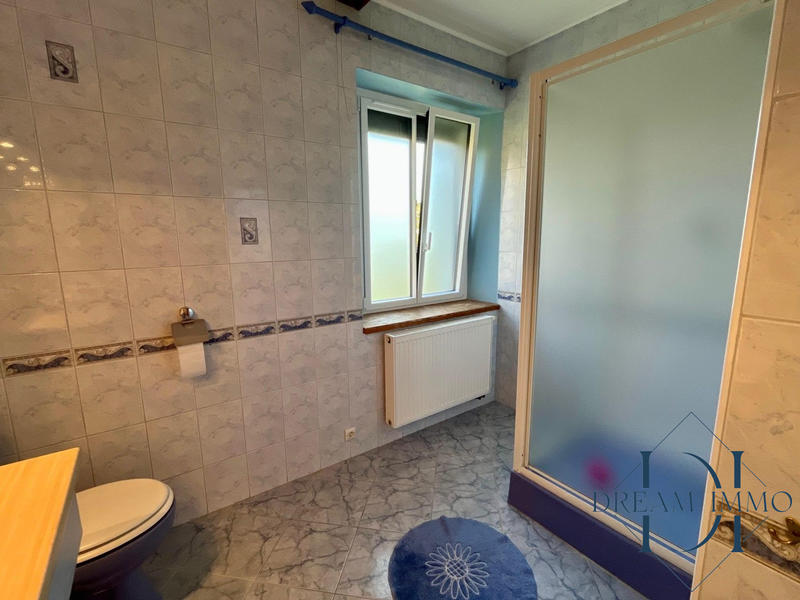 Maison - 205 m² - 5 pièces